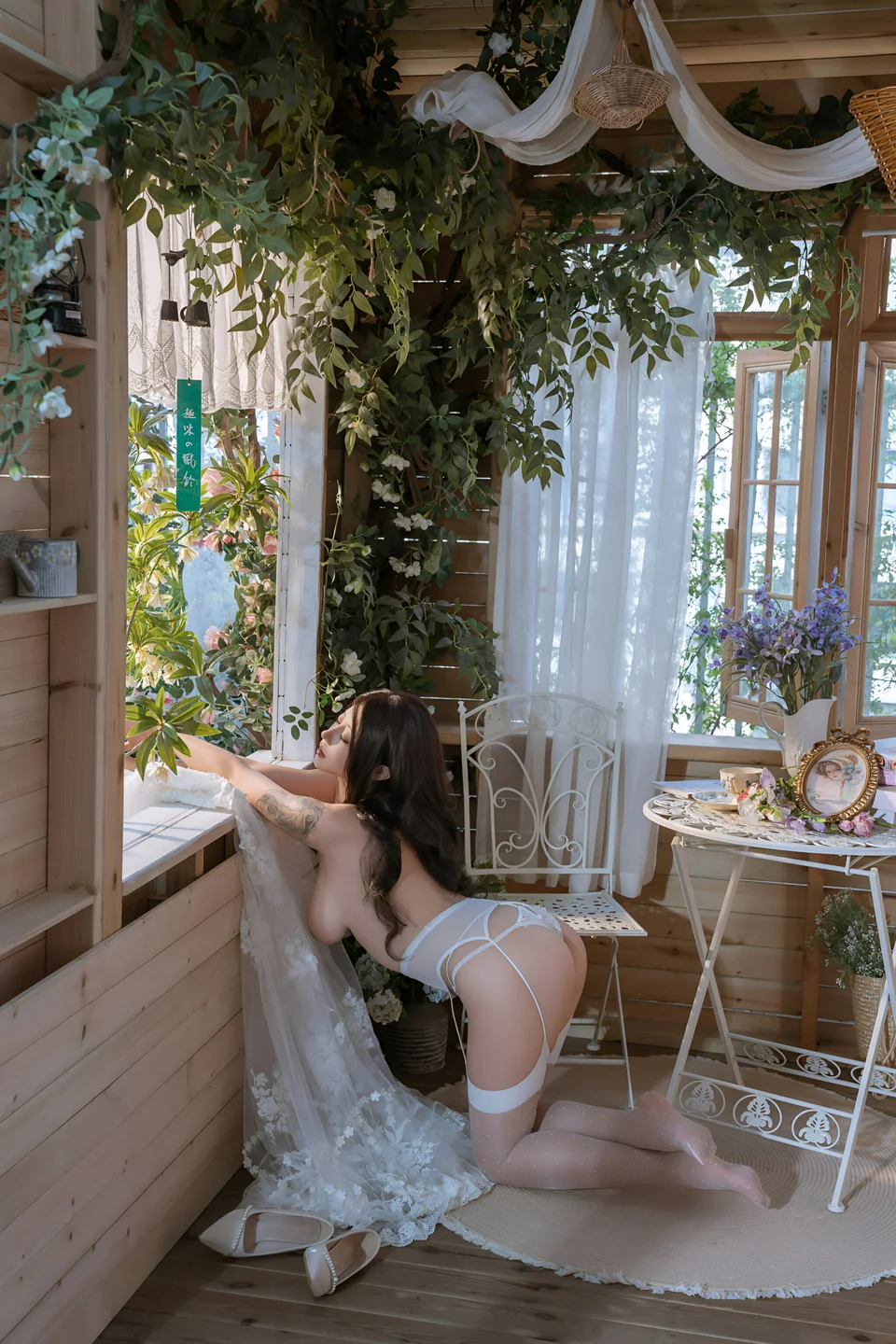 奈汐酱nice - 下午茶 [73P-777MB] tg@simisebaisi 【丝足阁】050.webp
